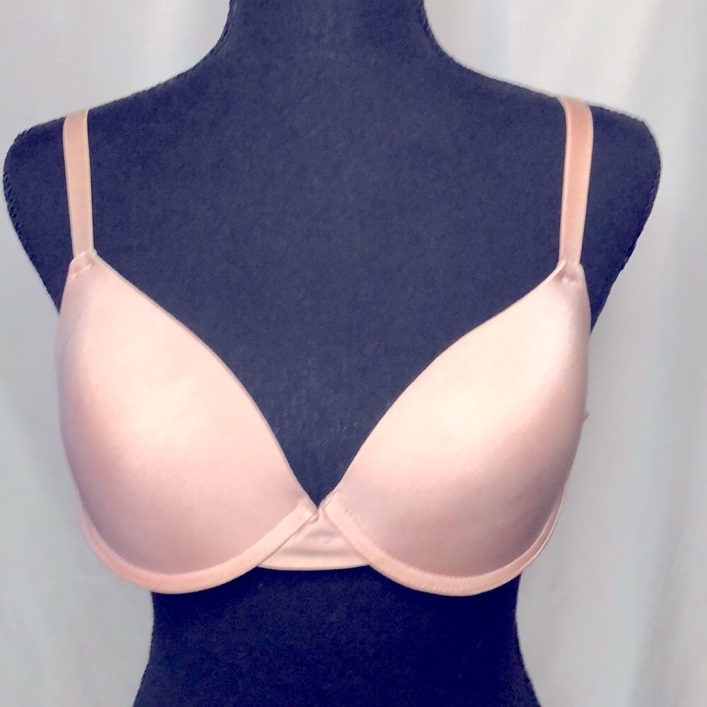 PRIMA VALENTINA peach colored padded bra with underwire. Size 36 C.